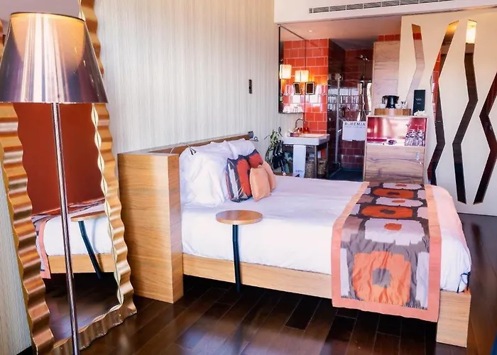 Bohemia & - Adults Only