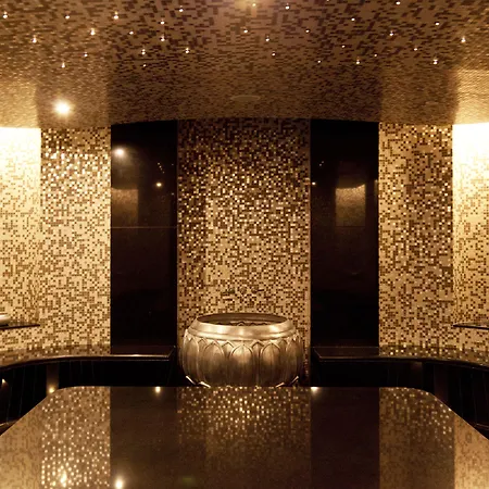 波西米亚套房酒店及水疗中心 - 仅供成年人 5*