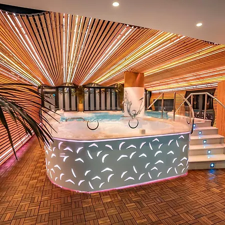 Bohemia & - Adults Only